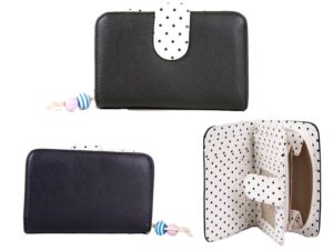 7130 BLACK PURSE WITH POP FRONT 1 ZIP AND BEAD CHARM