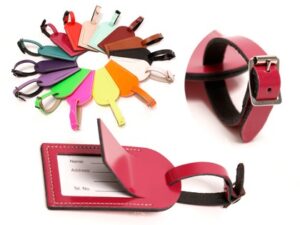 LEATHER LUGGAGE TAG MAGENTA